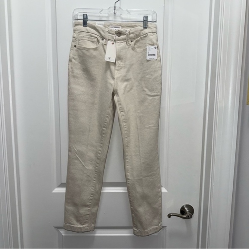 NWT Good American Good Classic High Rise Skinnyish Off White color Denim Jeans
